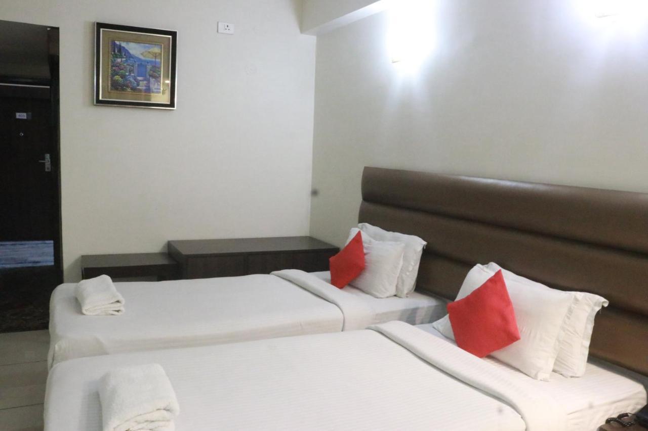 Capital O 14995 Hotel Starline Paltan Bazar Гувахати Экстерьер фото