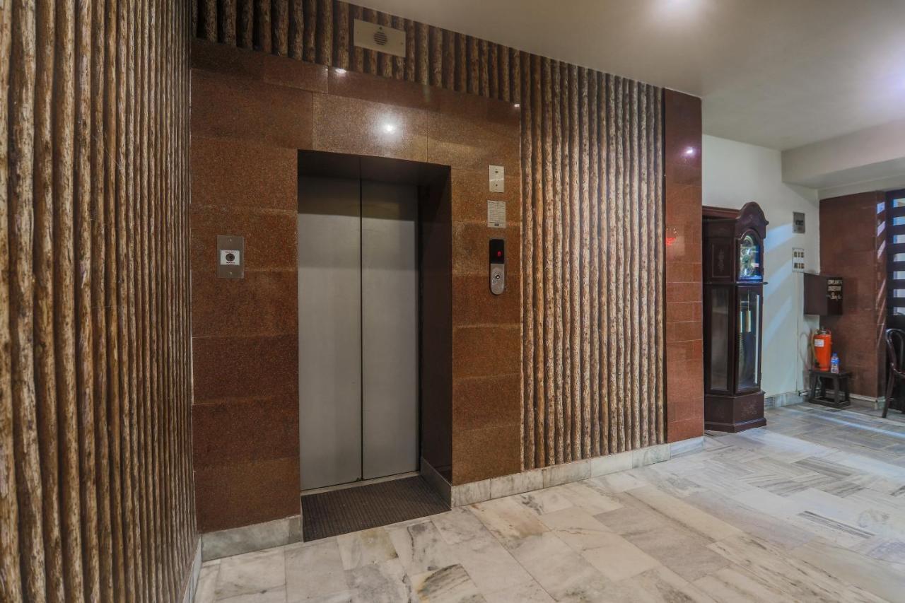 Capital O 14995 Hotel Starline Paltan Bazar Гувахати Экстерьер фото